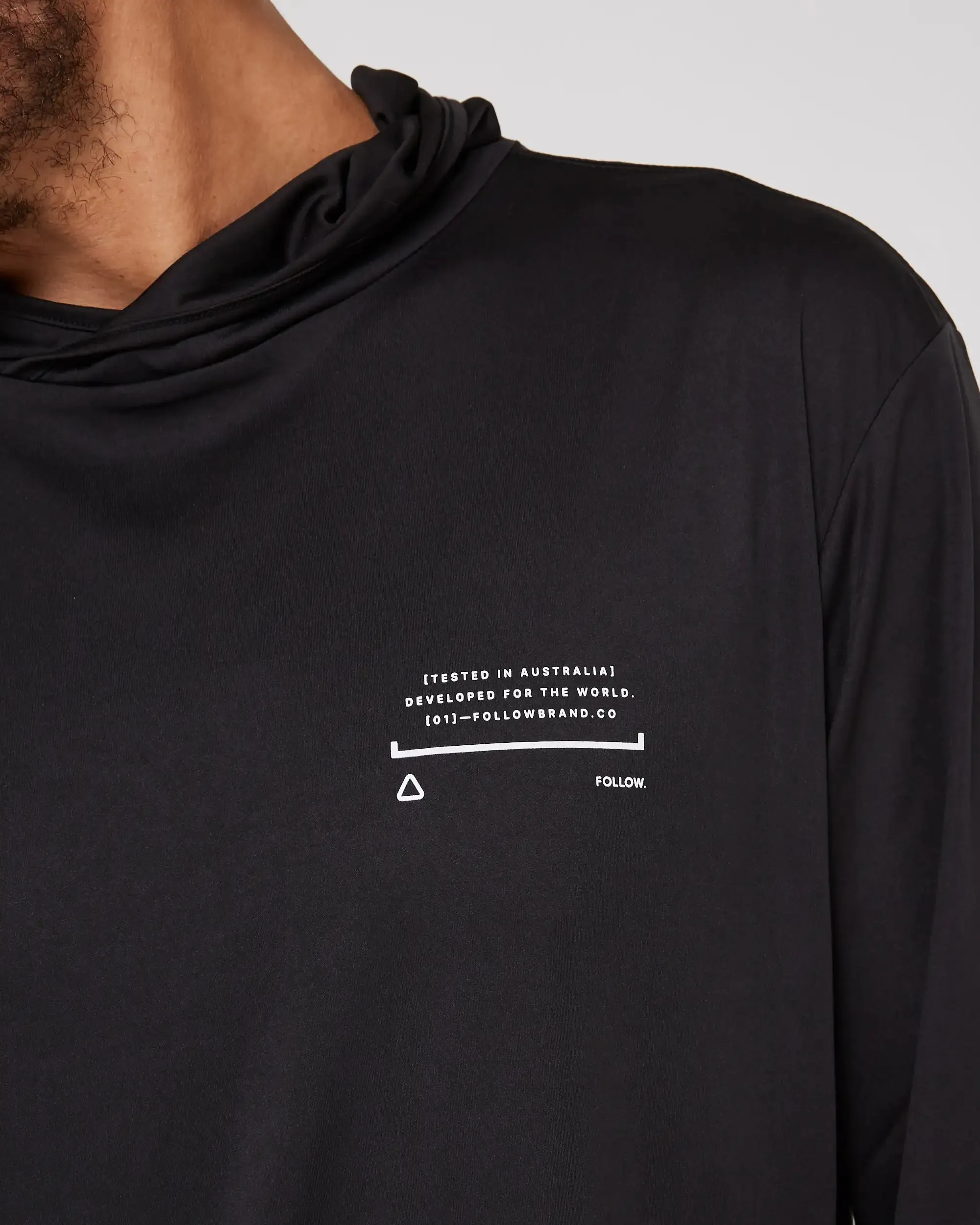 Follow Live Daily Sun Hood L/S - Black
